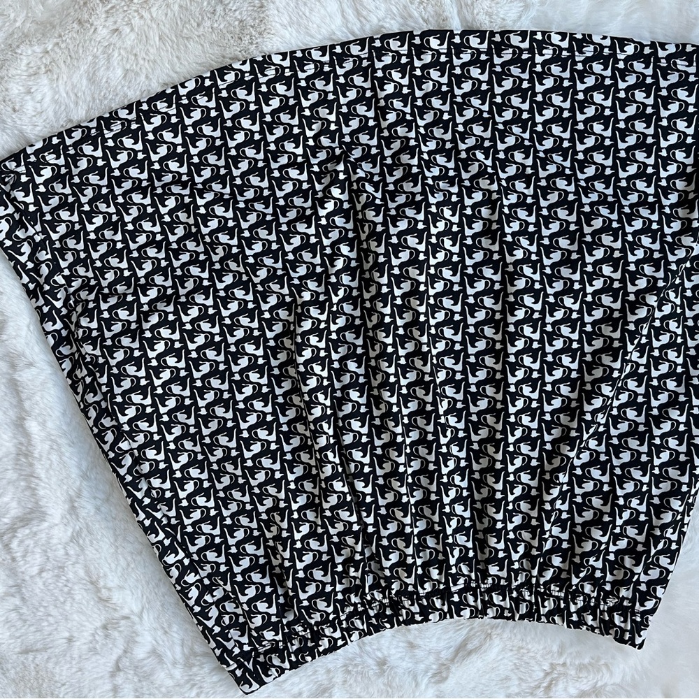 Festa Sports Womens Golf Skirt, Black and White Dog print, size Small - Picture 6 of 6